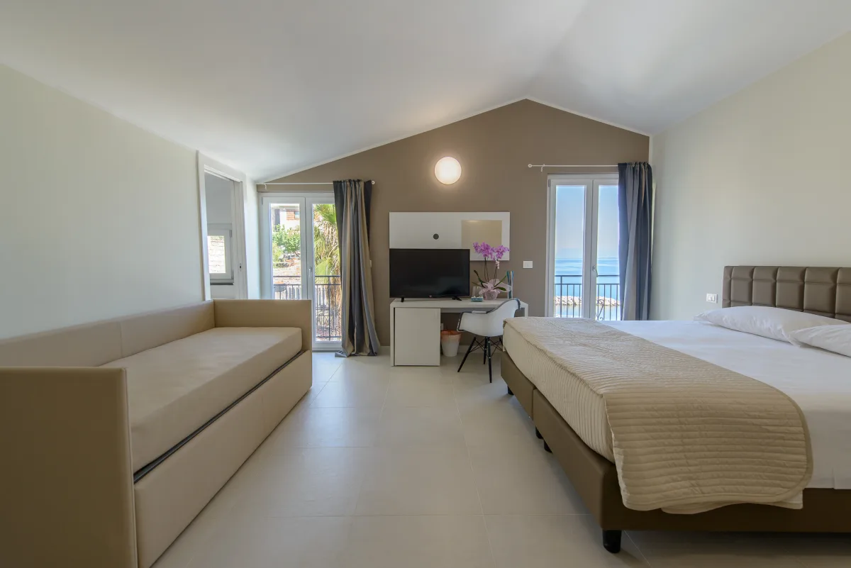 Brown Room — camera suite Vistamare Agropoli