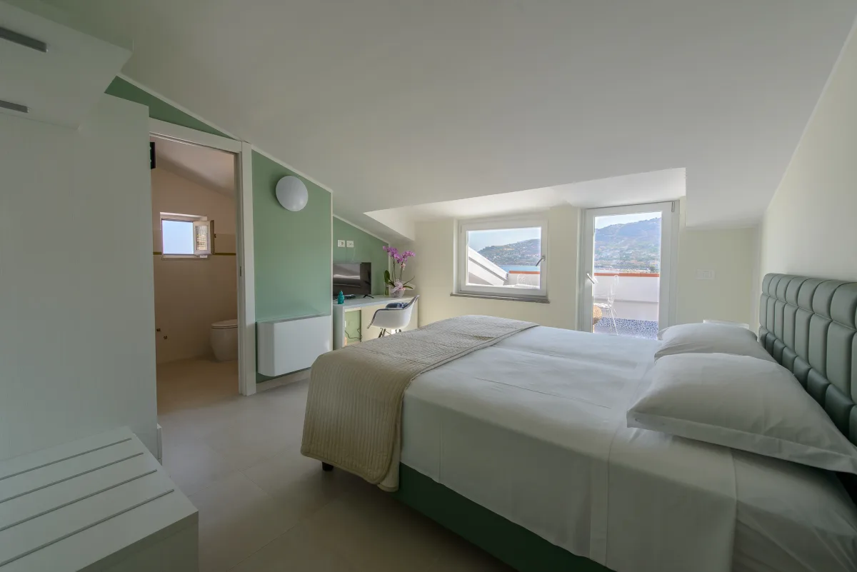Green Room — camera suite Vistamare Agropoli